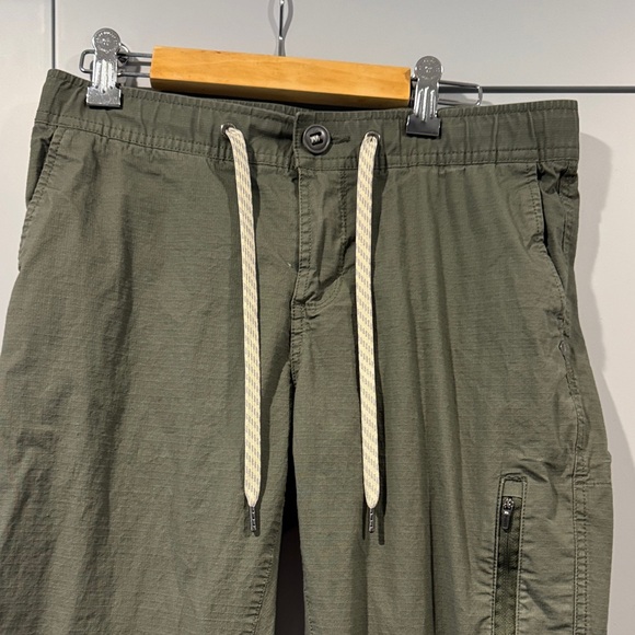 Vuori Women’s Ripstop Pant - Picture 5 of 8